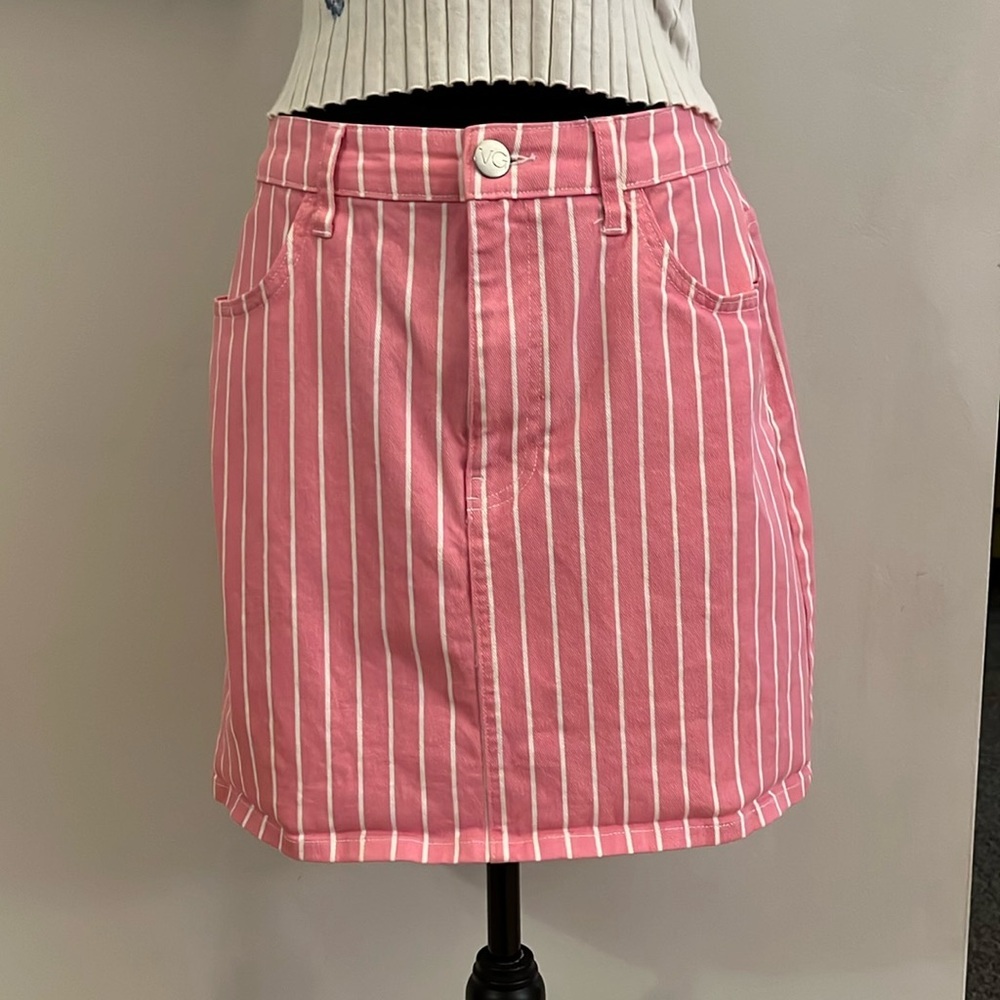 Victor Glemaud x Target pink striped mini skirt, size 8,​